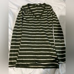 Womens v-neck long sleeve size S